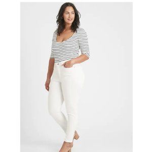 NWT BR Curvy Mid Rise Skinny Jeans 28 White F721